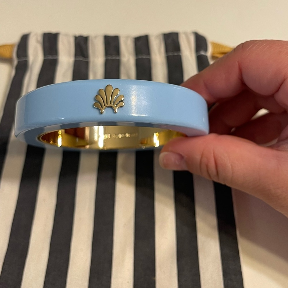 Lele Sadoughi 14 carat plated and blue resin bangle